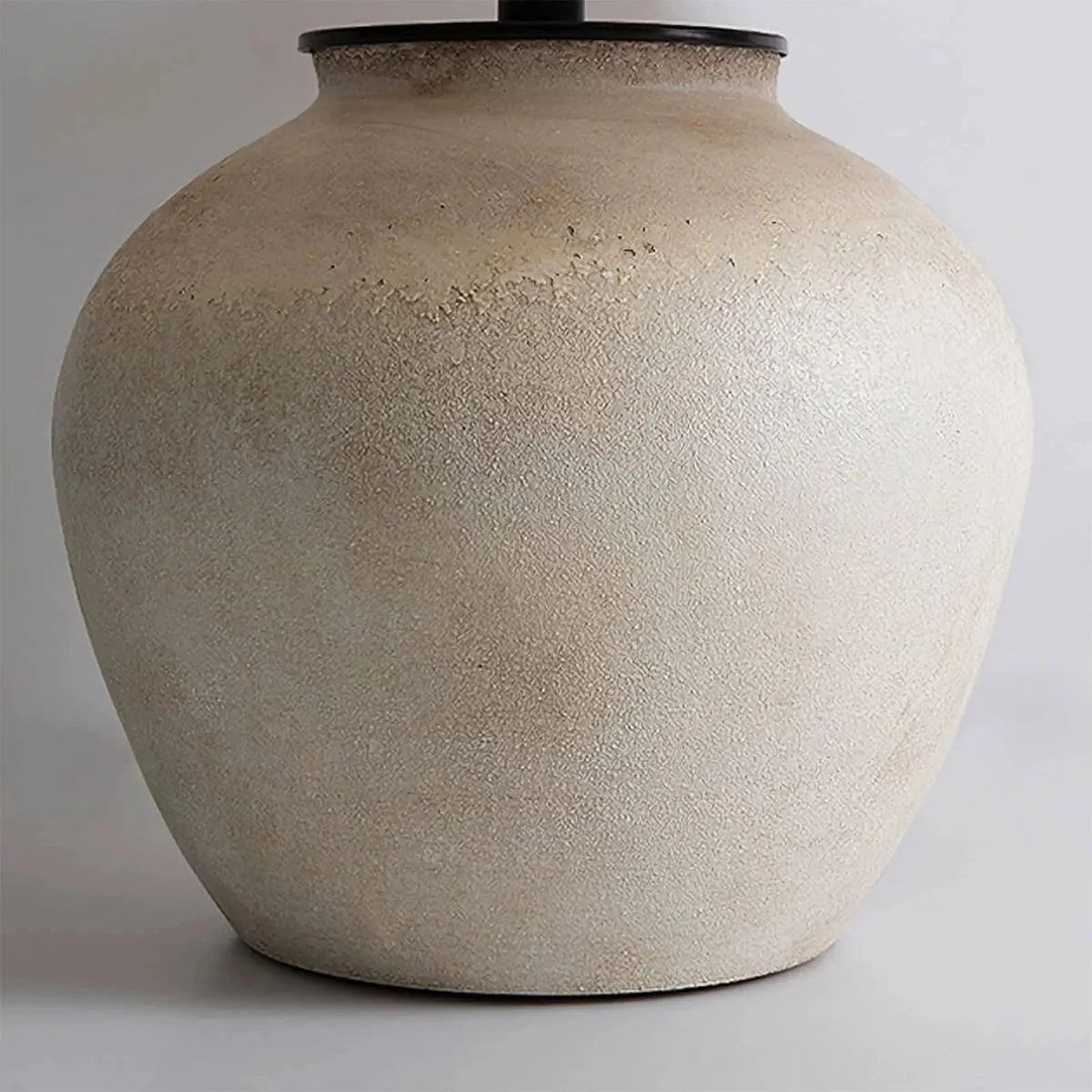 Feyran Retro Ceramic Jar Table Lamp