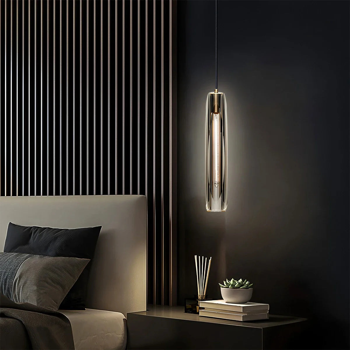 Feyran Rod Light Elegant Post Modern Pendant Light