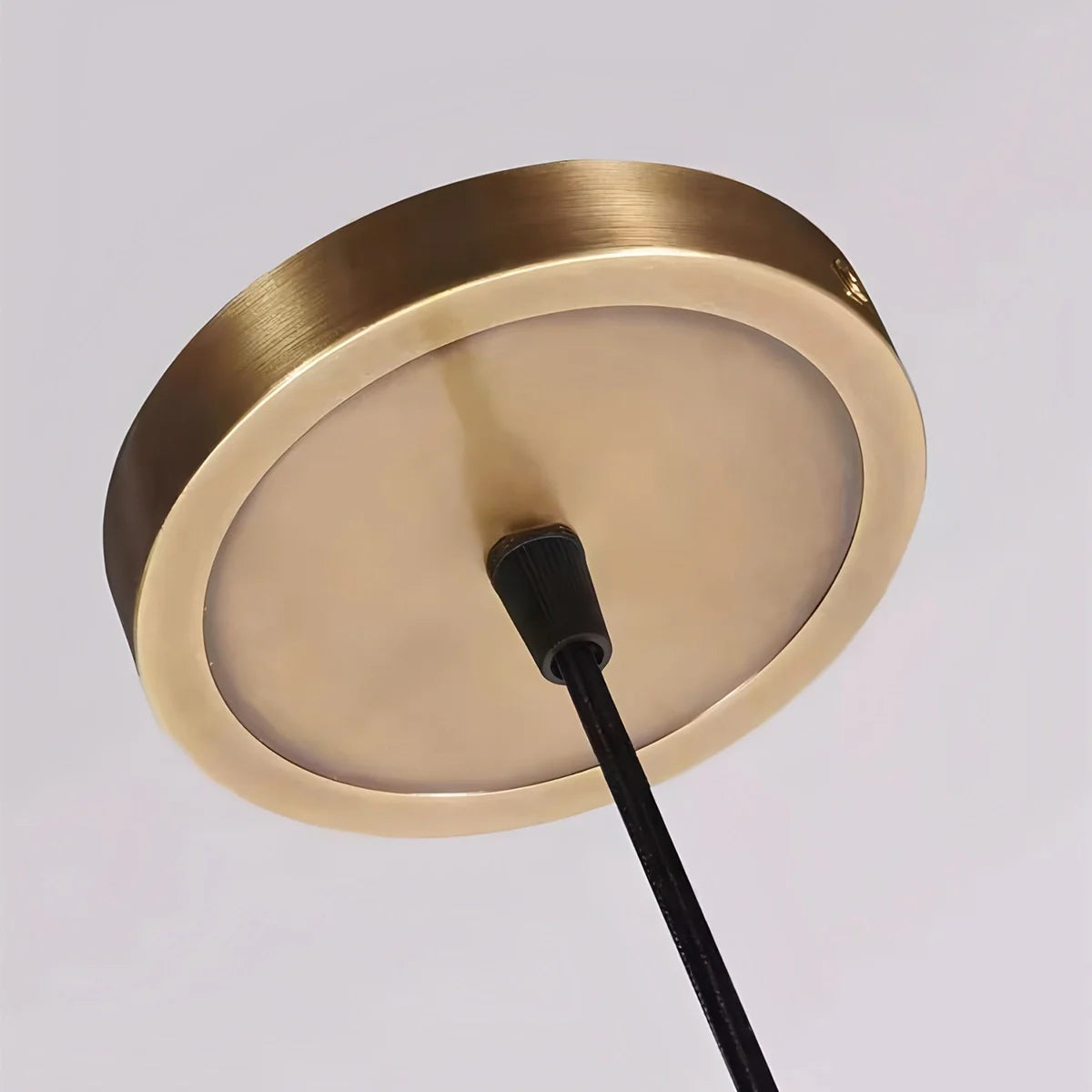 Feyran Rod Light Elegant Post Modern Pendant Light