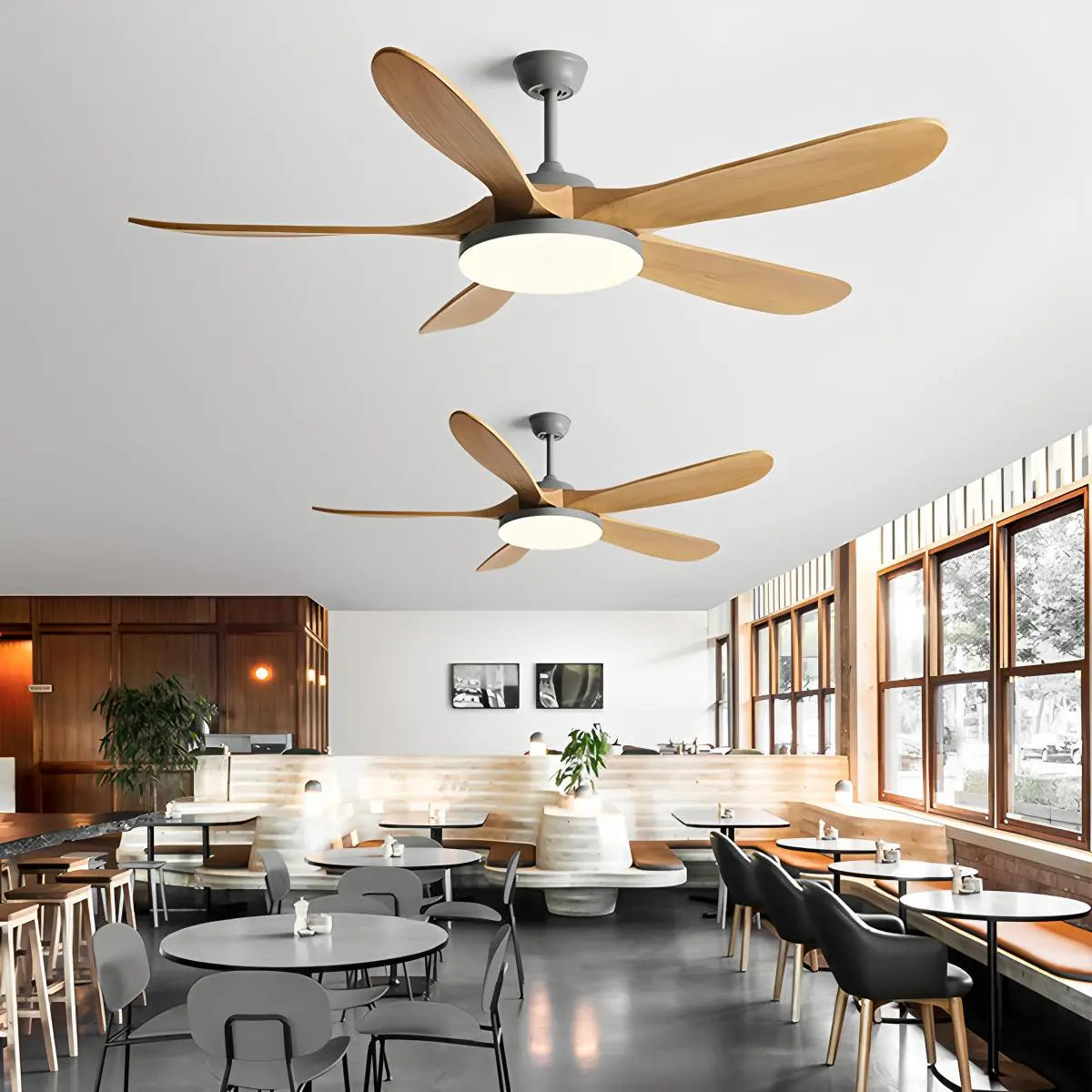 Feyran 5-leaf Solid Wood Ceiling Fan Light
