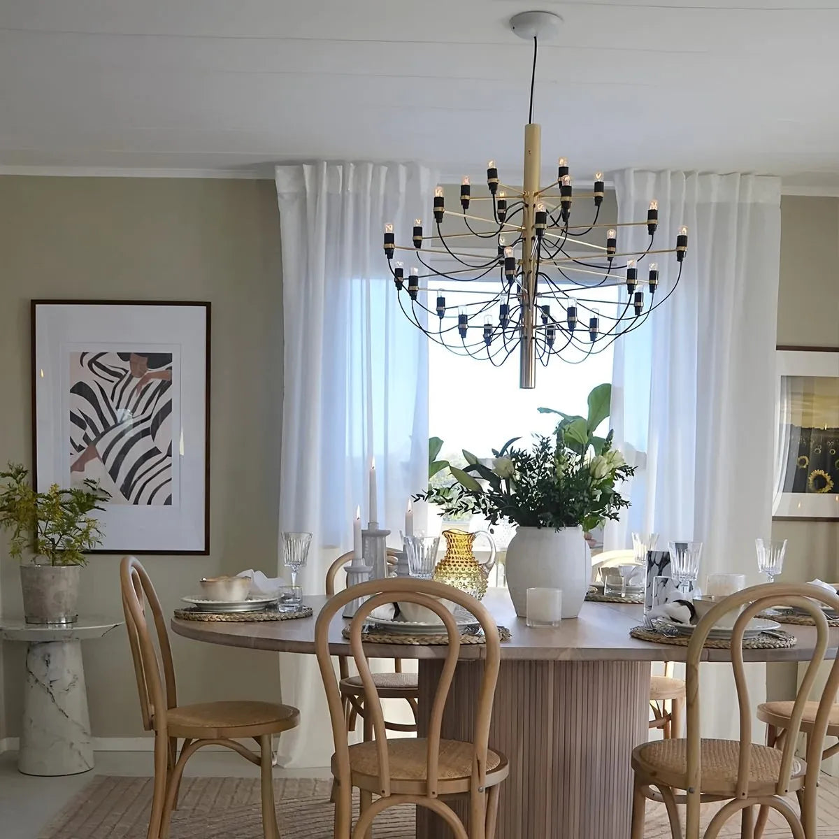 Feyran Tiered Modern Candle Chandelier