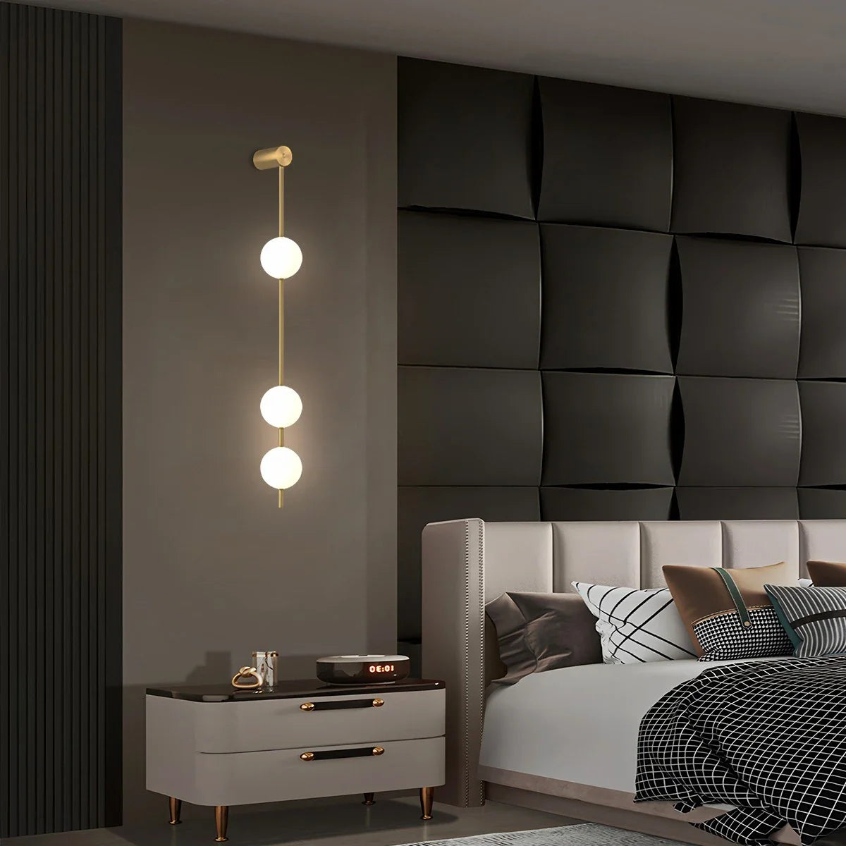 Feyran Vertical Balls Wall Lamp for Corridor