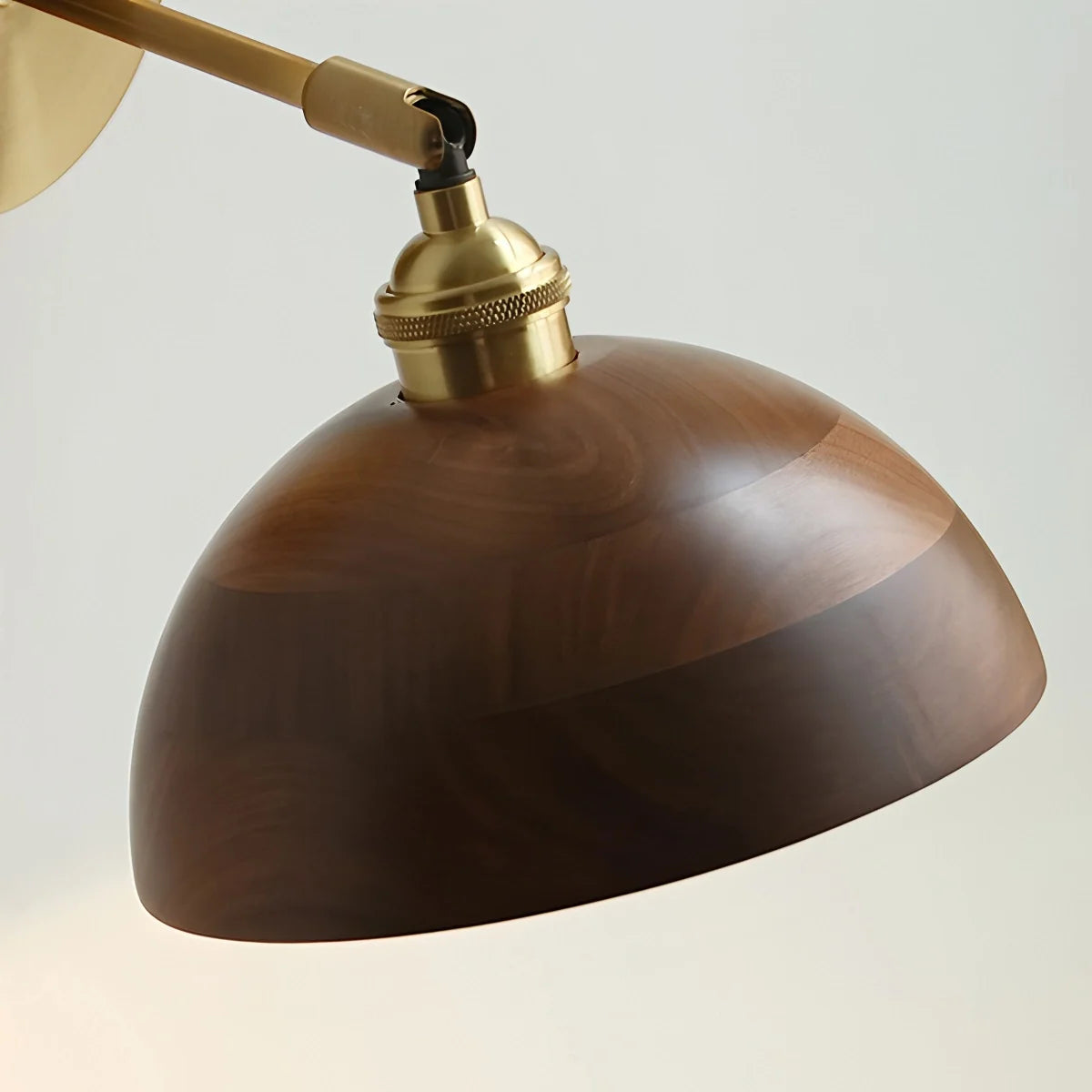 Feyran Vintage Wood Pull Chain Switch Wall Lamp