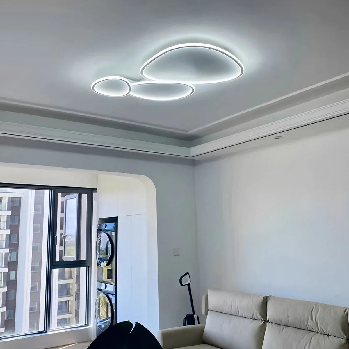 Feyran Creative Ring Ceiling Light for Living Room