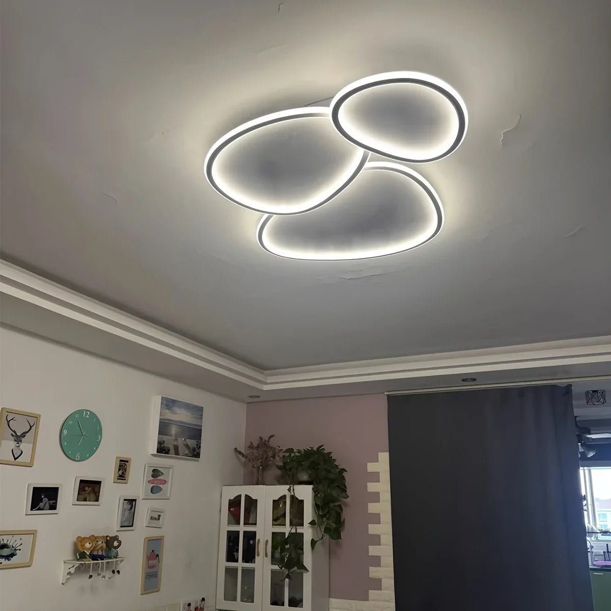 Feyran Creative Ring Ceiling Light for Living Room