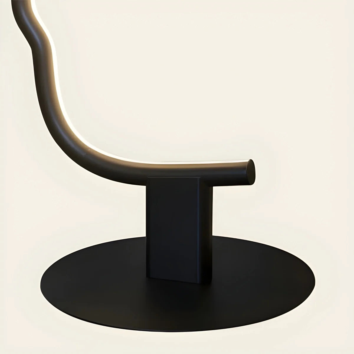 Feyran Facial Profile Sculptural Floor Lamp