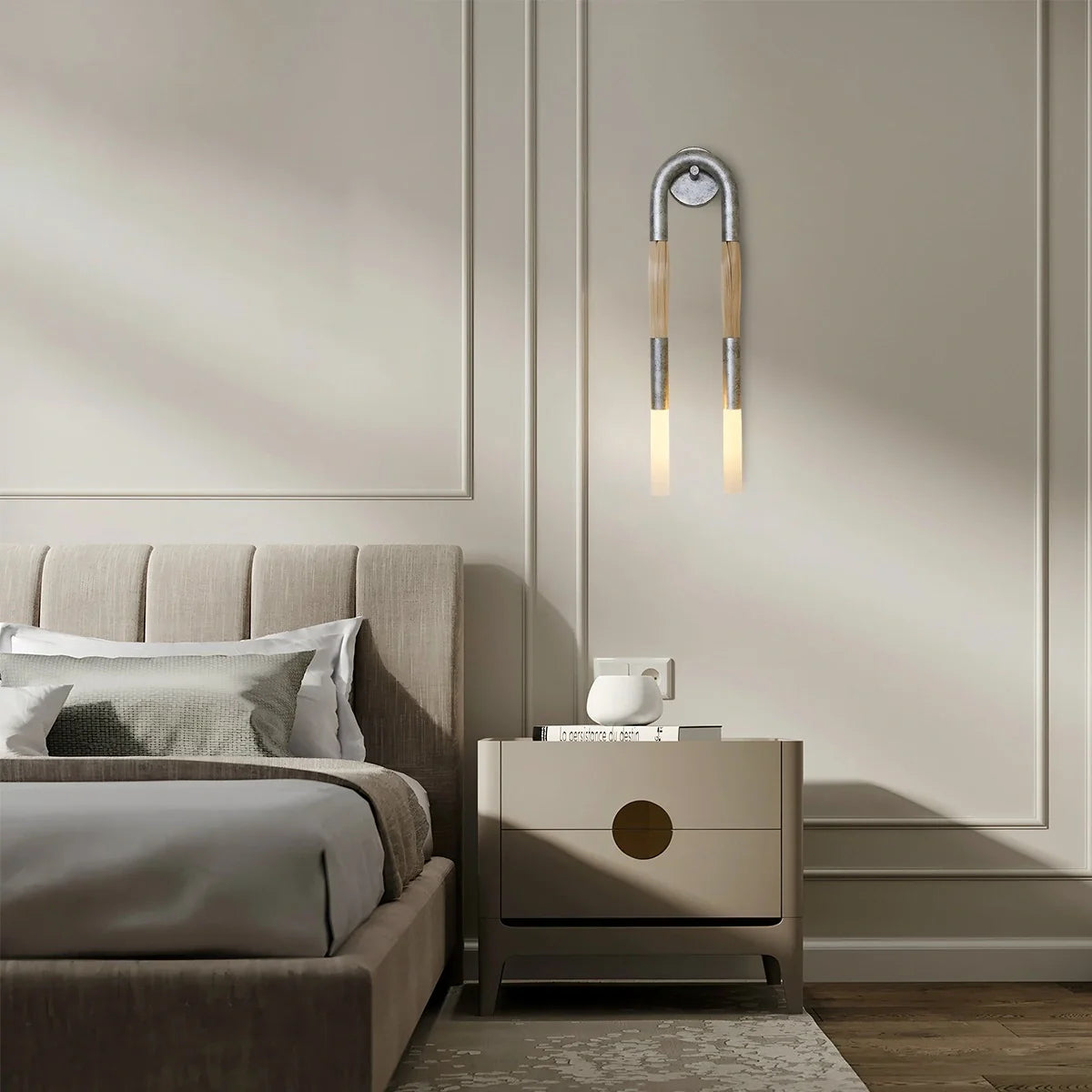 Feyran Horsehair U-Shaped Wall Lamp