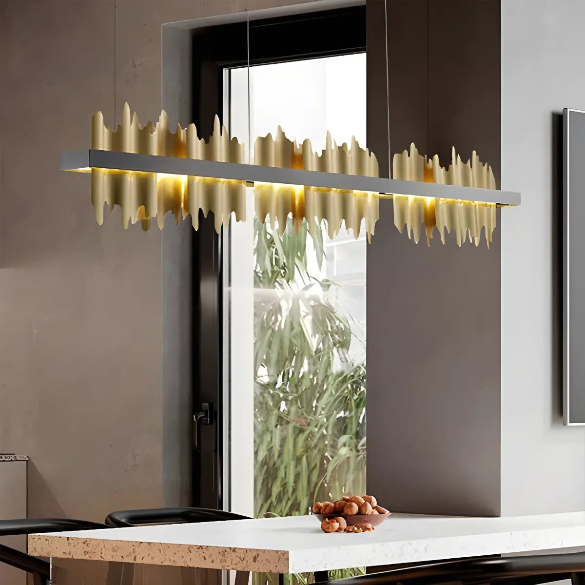 Feyran Iceberg Linear Chandelier-Black & Gold
