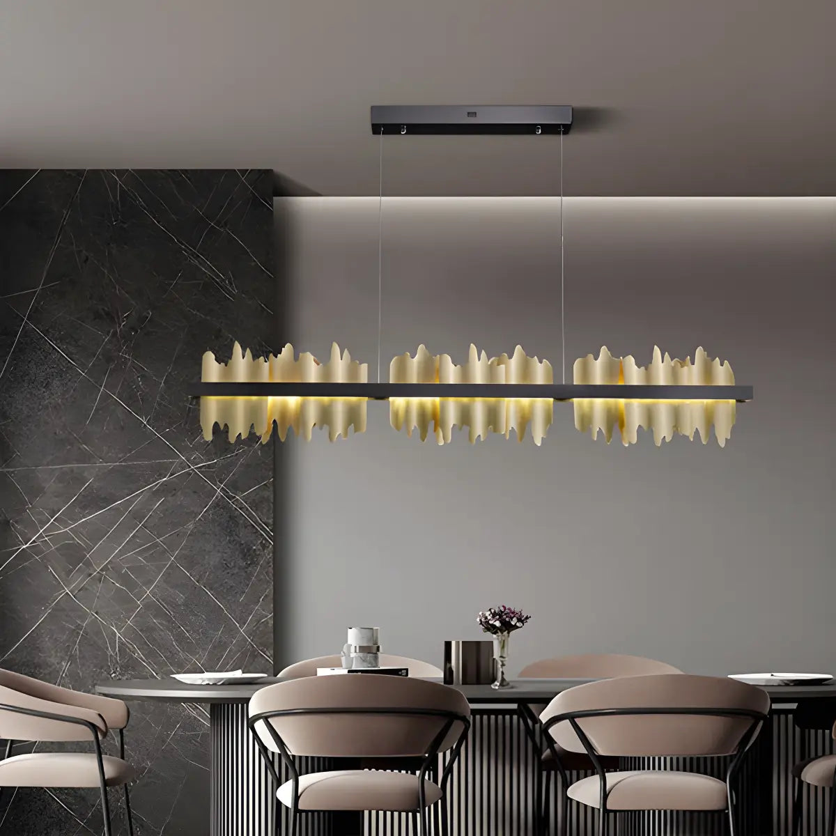 Feyran Iceberg Linear Chandelier-Black & Gold