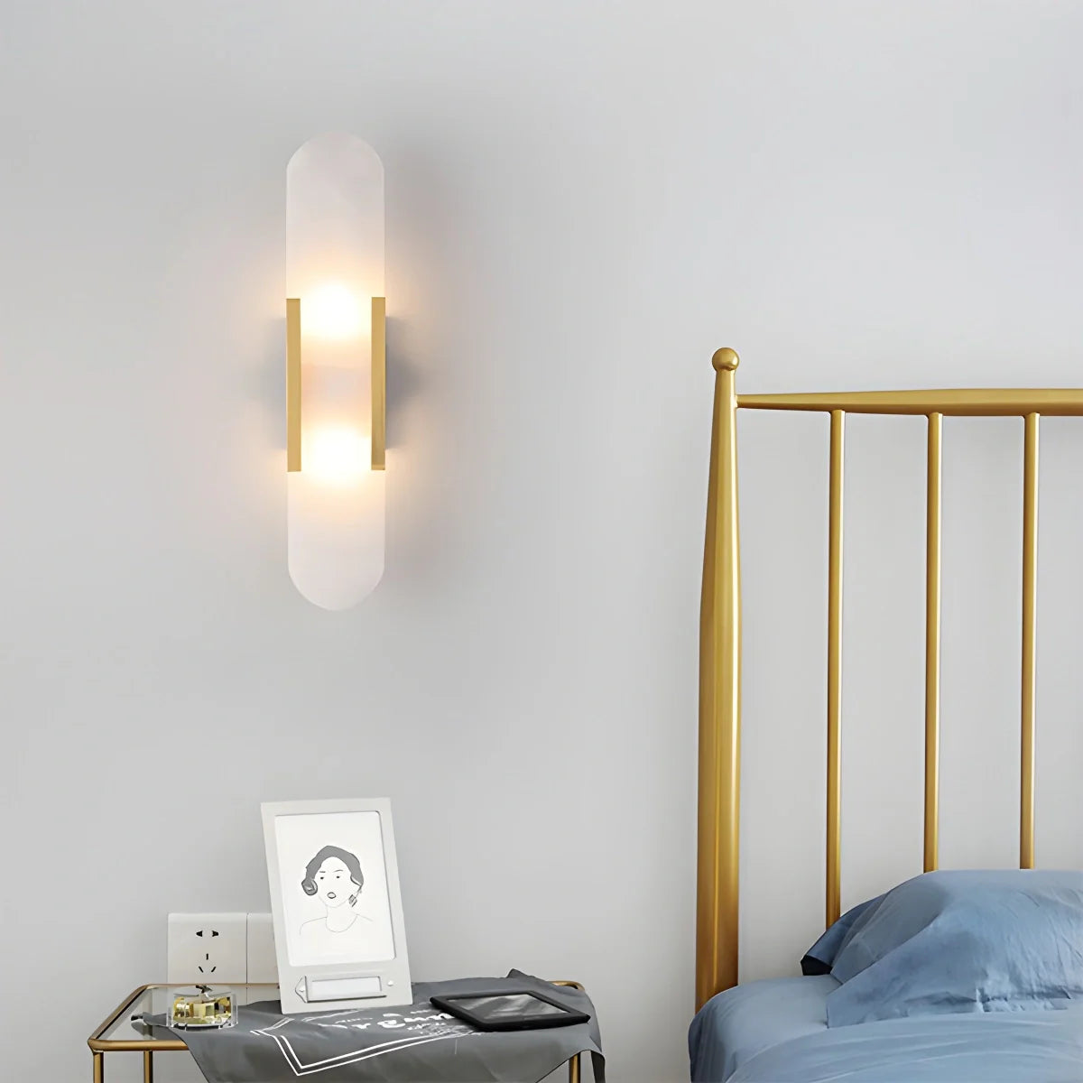 Feyran Luxury Spanish Alabaster Wall Sconce for Living Room