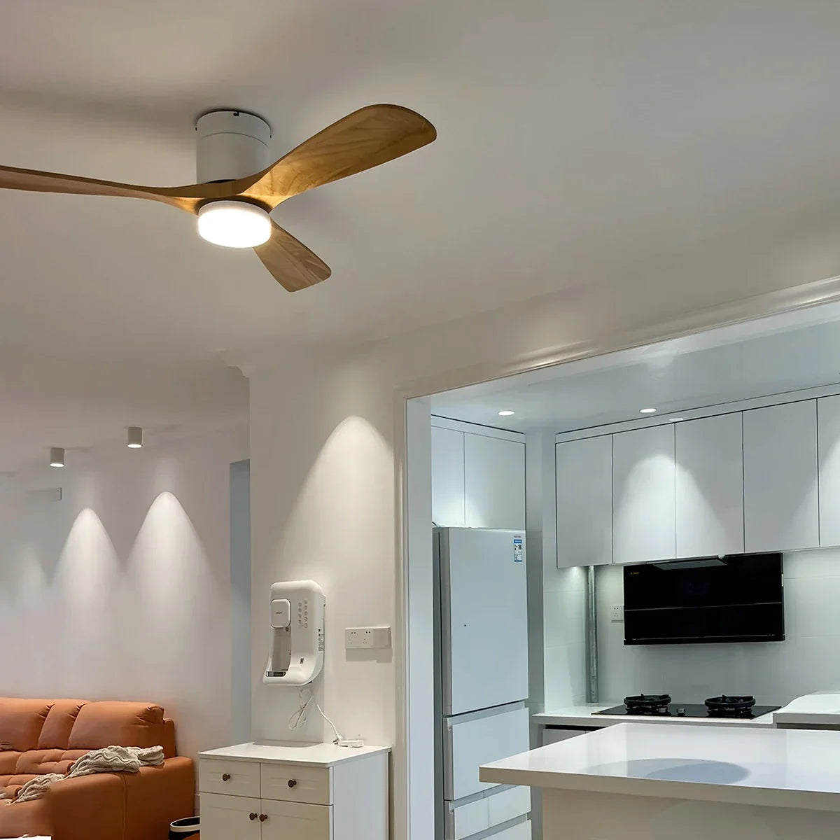 Feyran Mid-century Modern Hugger Ceiling Fan Lamp