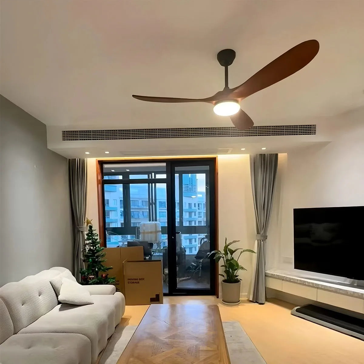 Feyran Nordic Solid Wood Ceiling Fan with Light