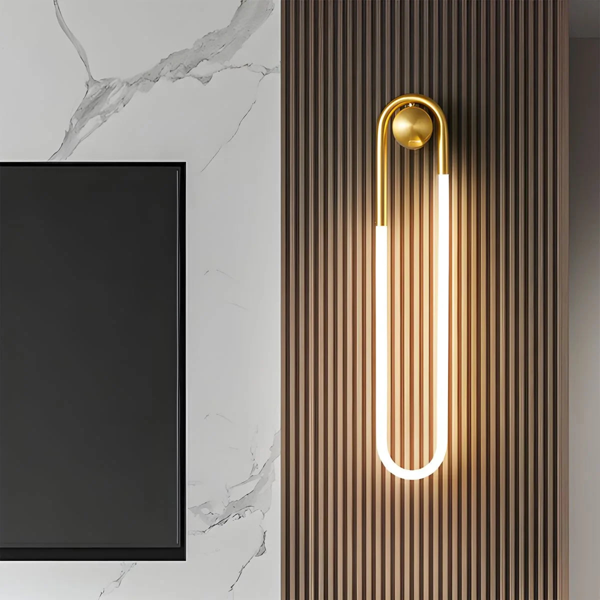 Feyran Oval Brass Wall Sconce for Living Room
