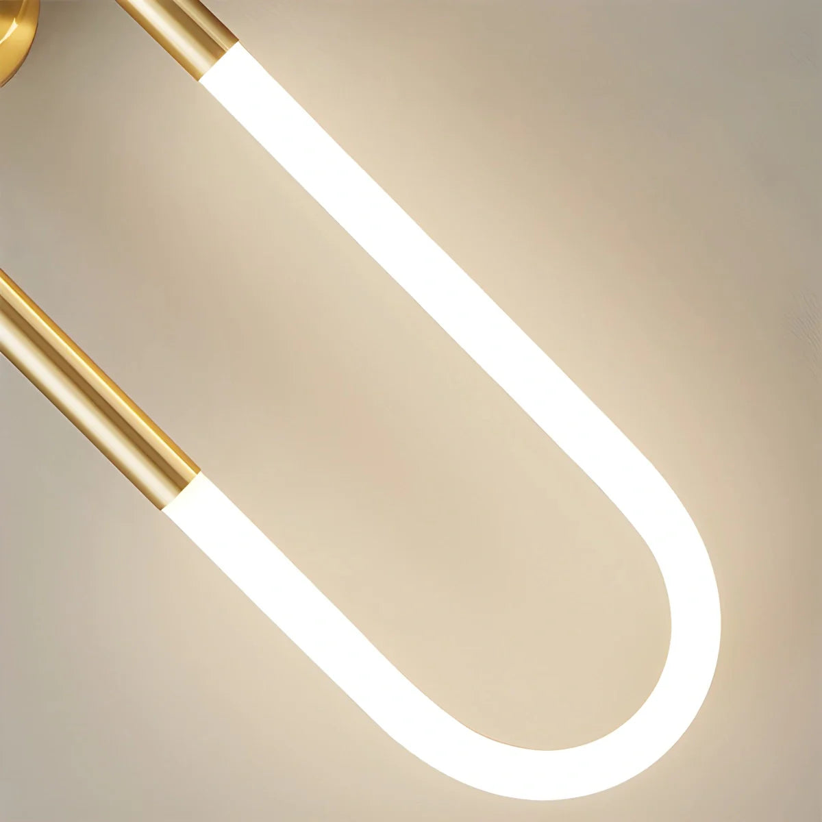 Feyran Oval Brass Wall Sconce for Living Room