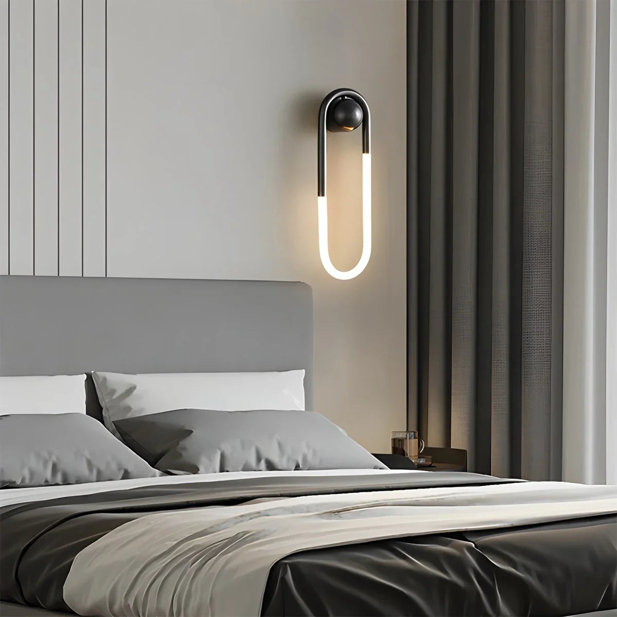 Feyran Oval Brass Wall Sconce for Living Room