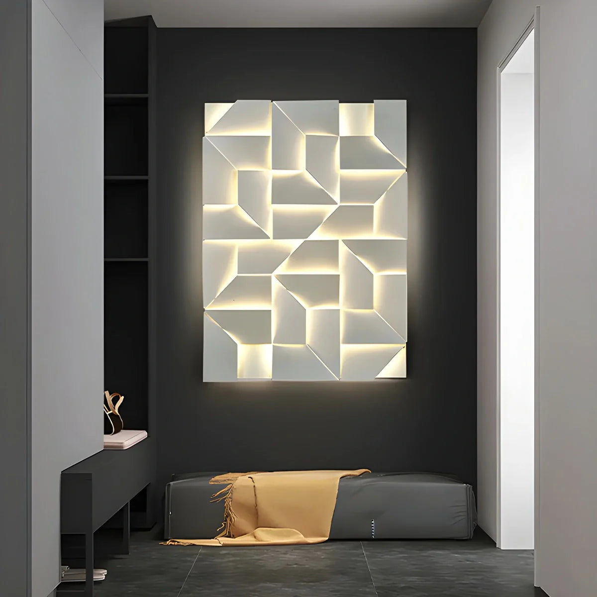 Feyran Shadows Grand Wall Sconce Lamp