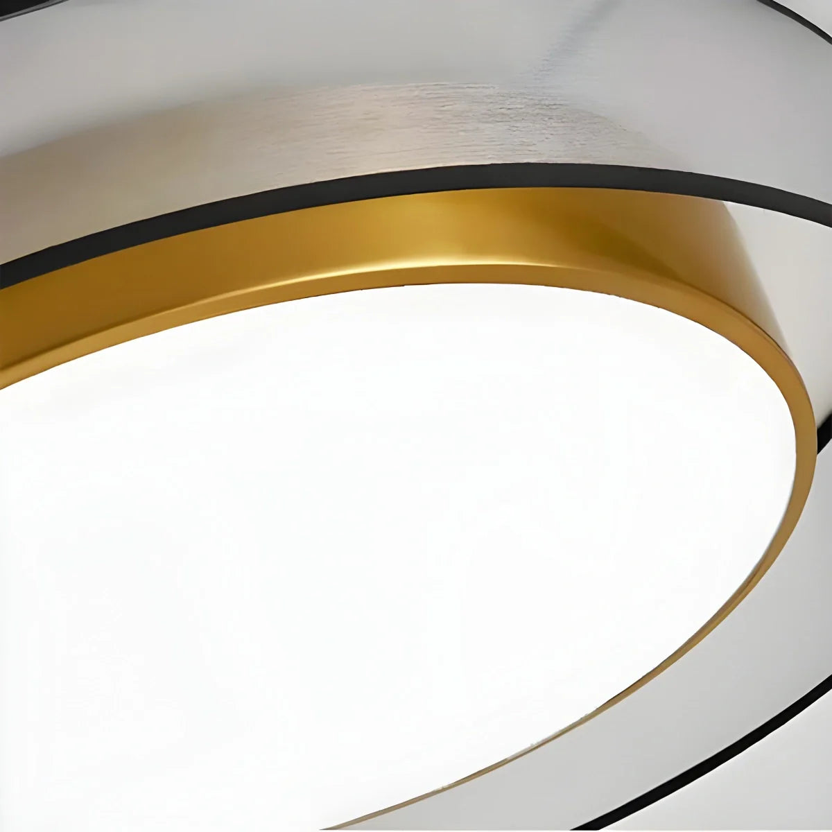 Feyran Simple Round LED Copper Pendant Light Ceiling Lamp
