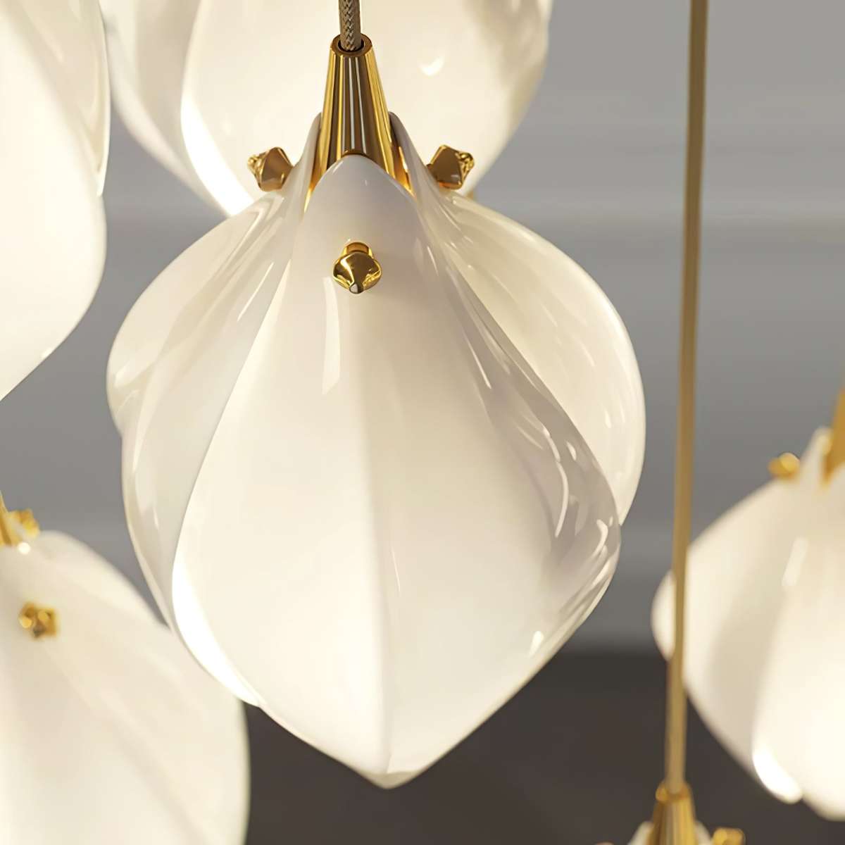Feyran Ceramic Bud Pendant Light for Modern Interiors