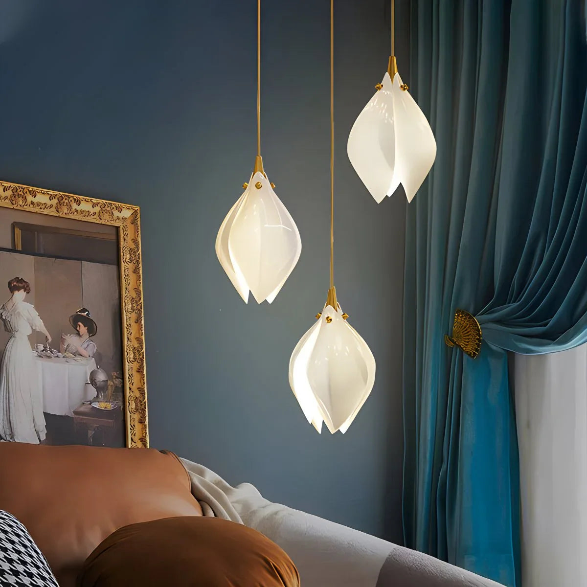 Feyran Ceramic Bud Pendant Light for Modern Interiors