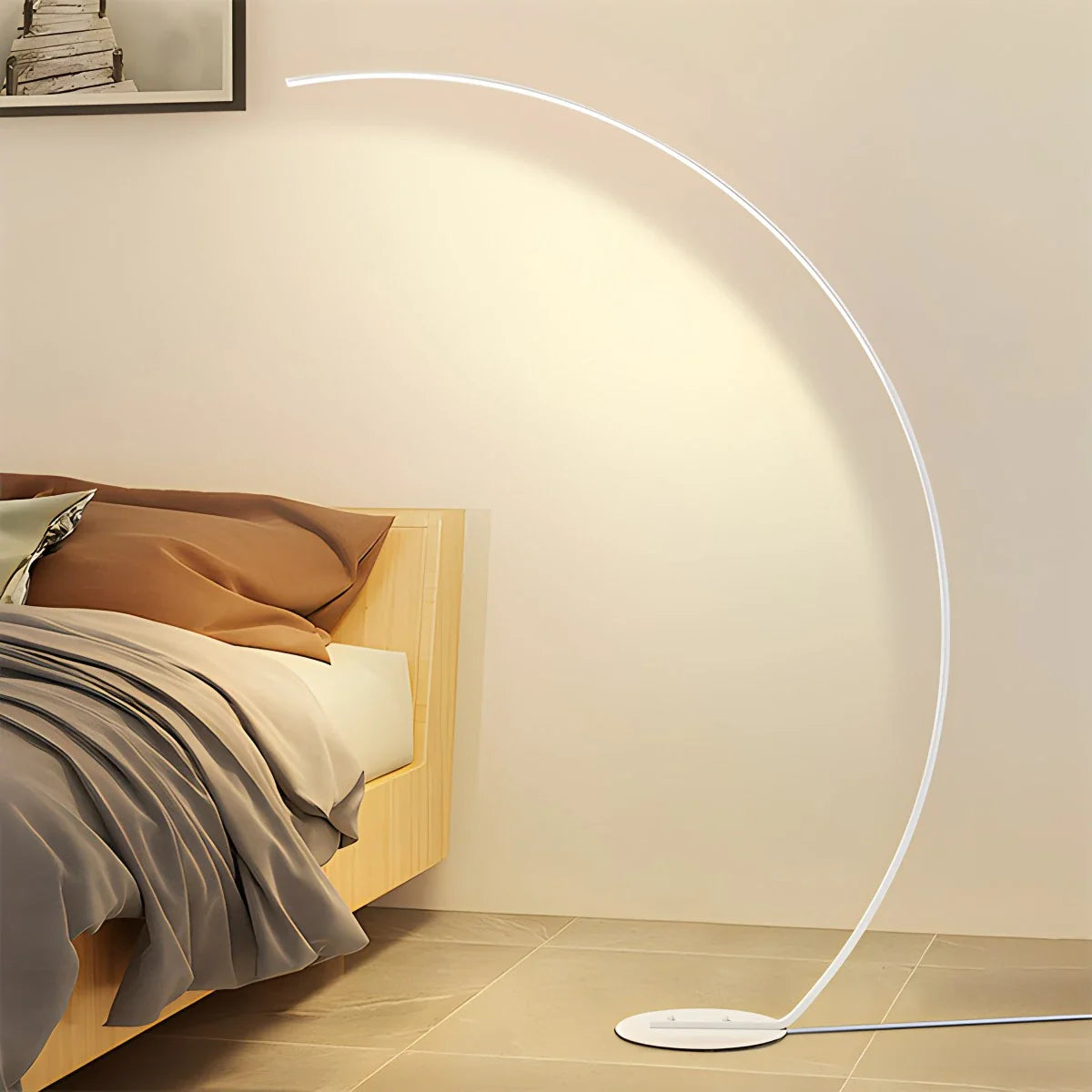 Feyran Crescent Arc LED Floor Lamp for Bedroom