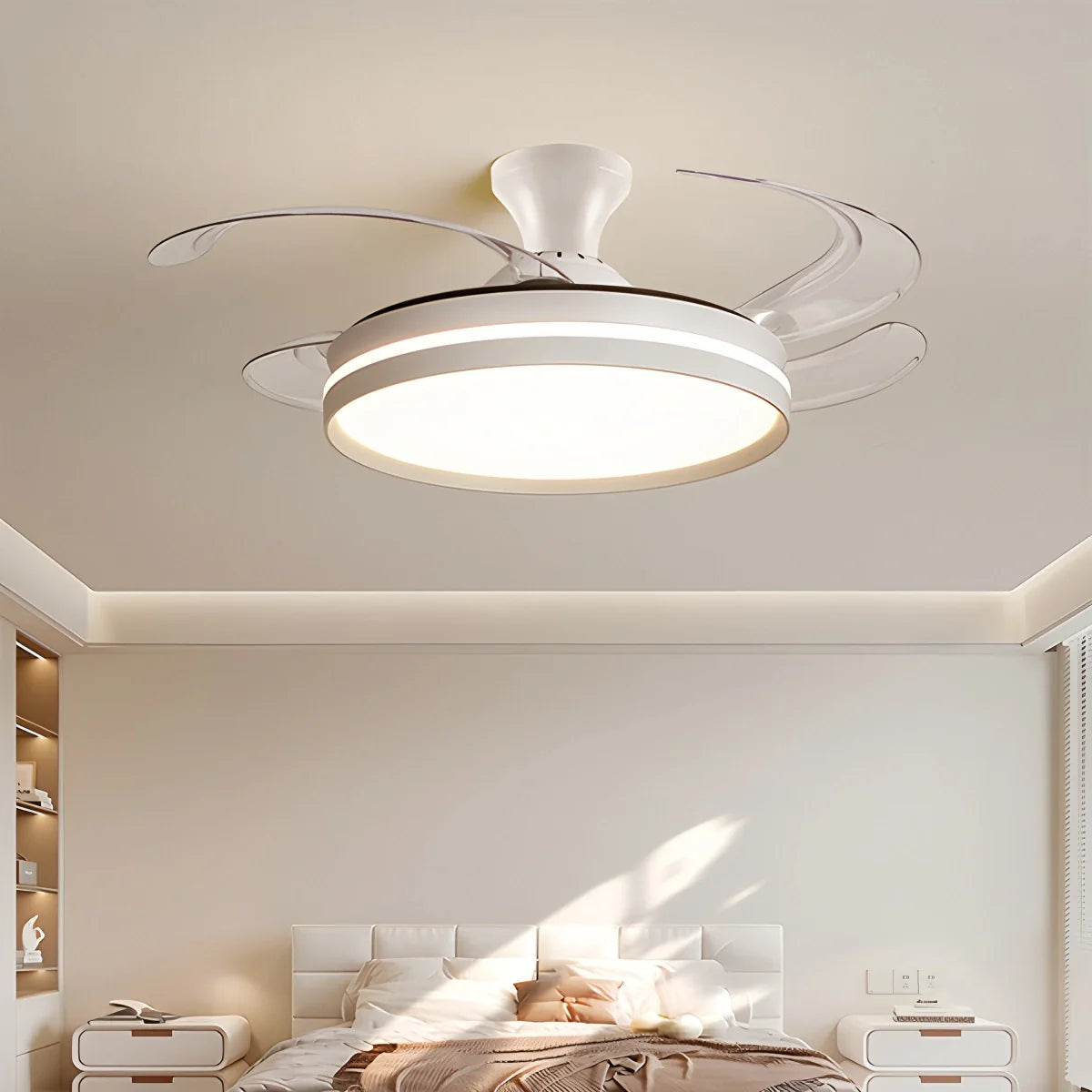 Feyran Modern Silent Remote Control Ceiling Fan with Light
