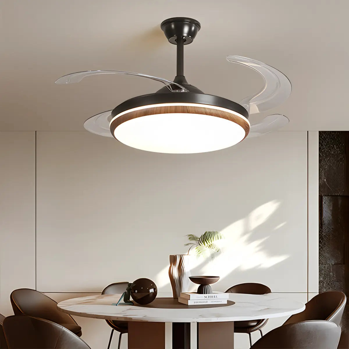 Feyran Retractable Blade Ceiling Fan with Light