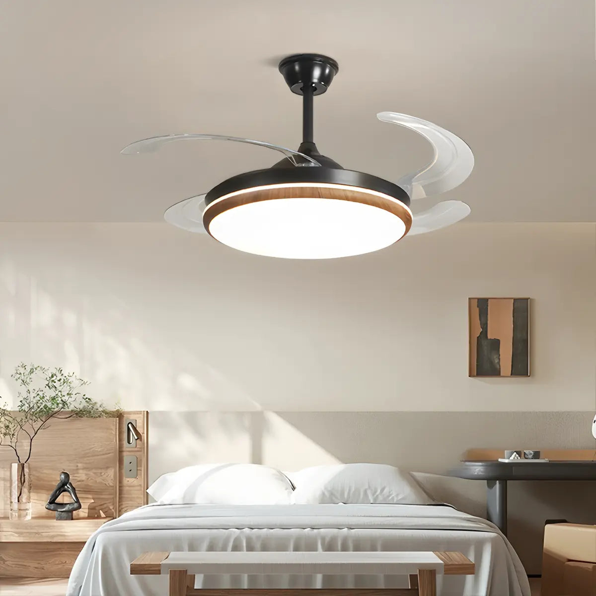 Feyran Retractable Blade Ceiling Fan with Light