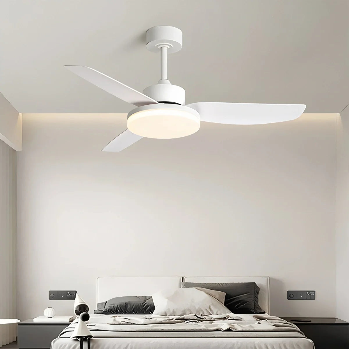 Feyran White Remote Control Ceiling Fan Light
