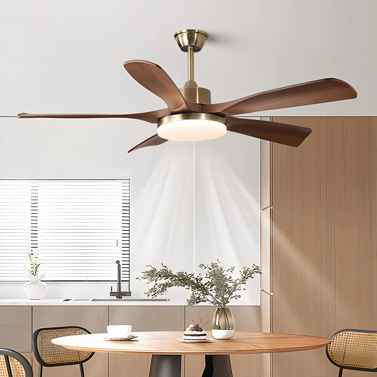 Feyran Modern 5-leaf Remote Control Ceiling Fan Light