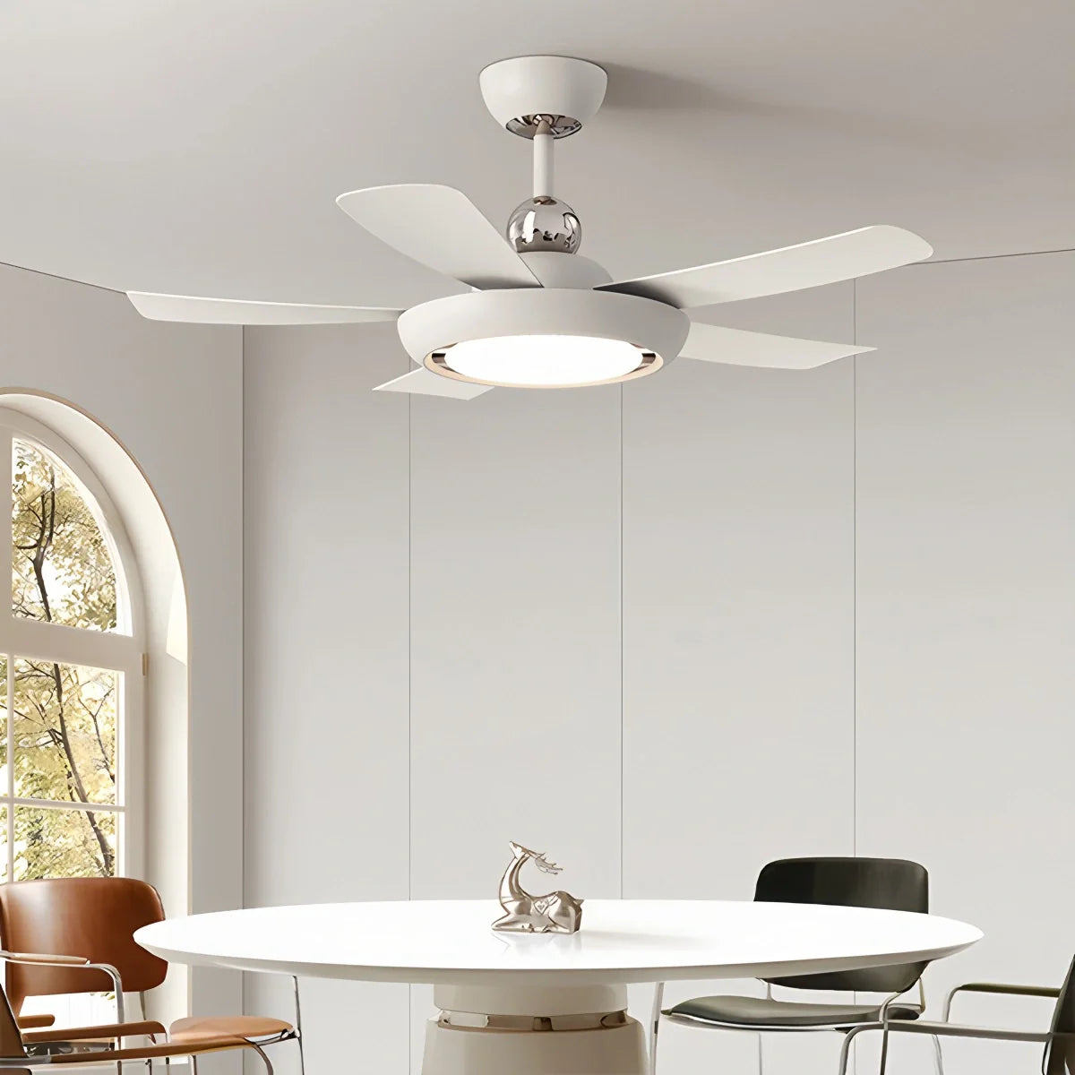 Feyran Silent Ceiling Fan with Light & Remote Control