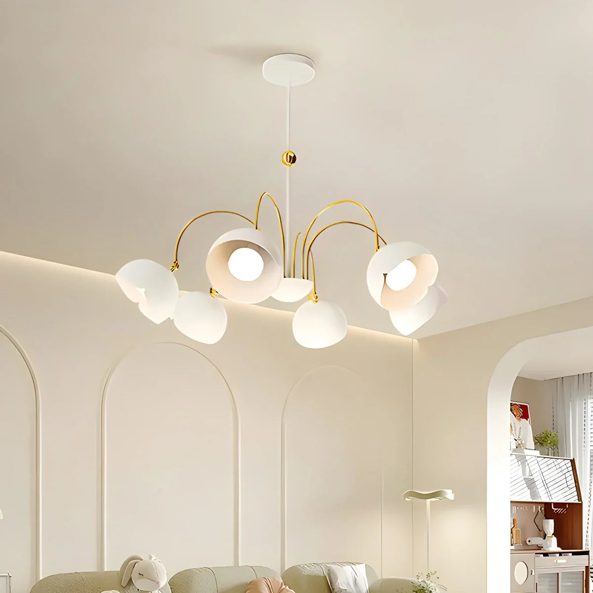 Feyran French Flower Shaped Chandelier