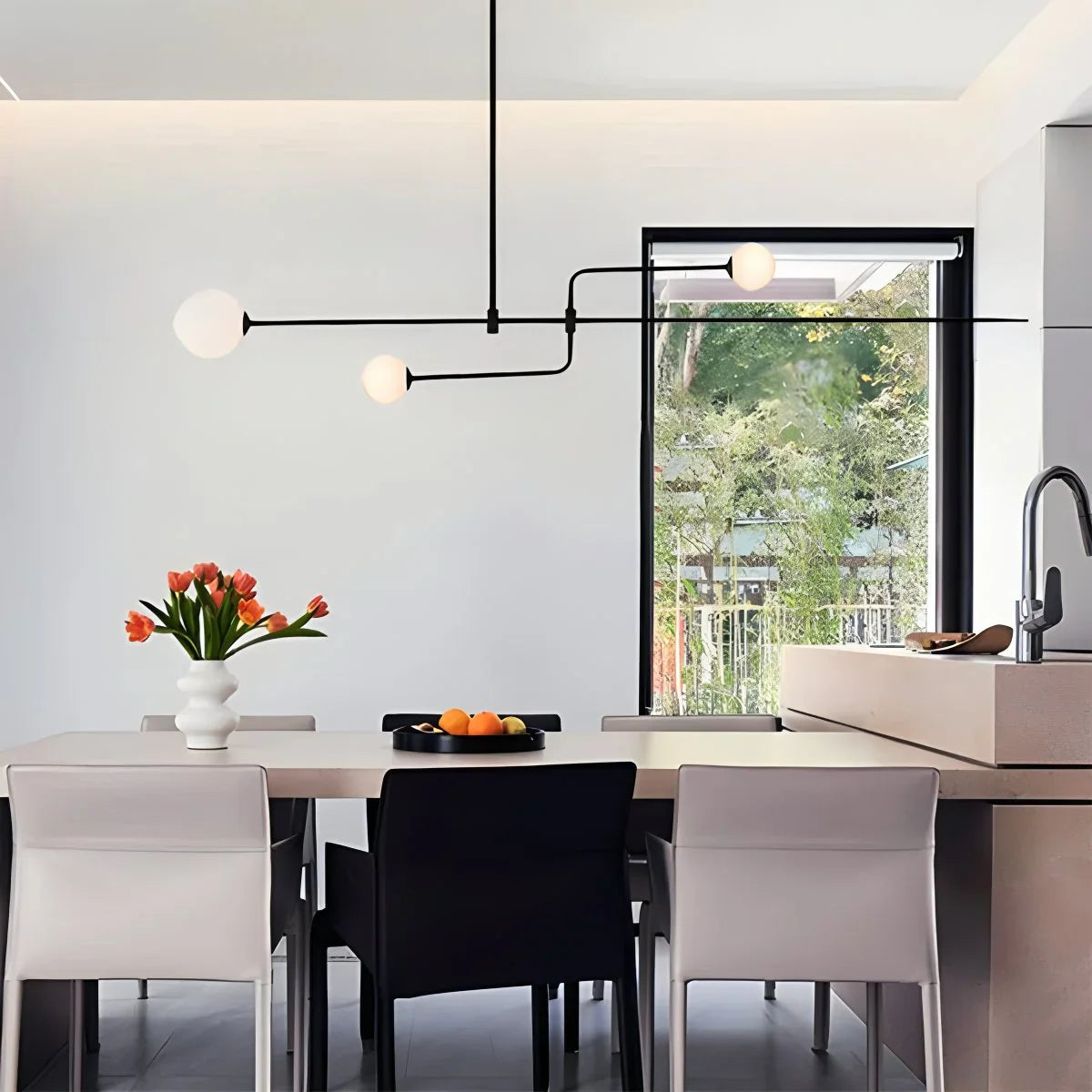 Feyran Minimalist Linear Metal Chandelier