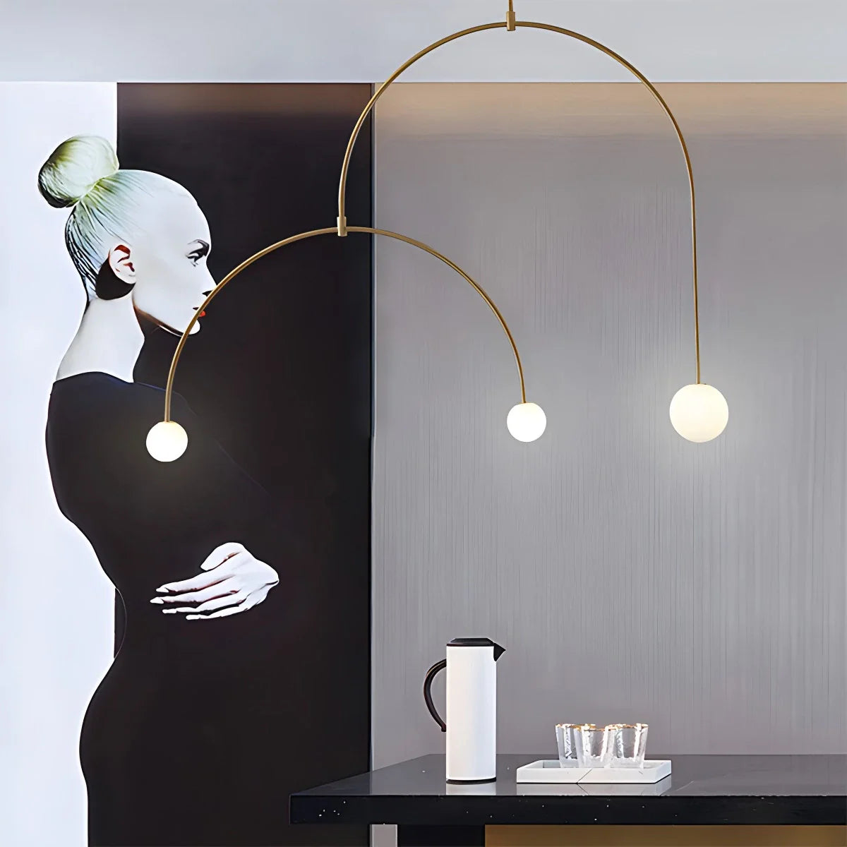 Feyran Minimalist Linear Metal Chandelier