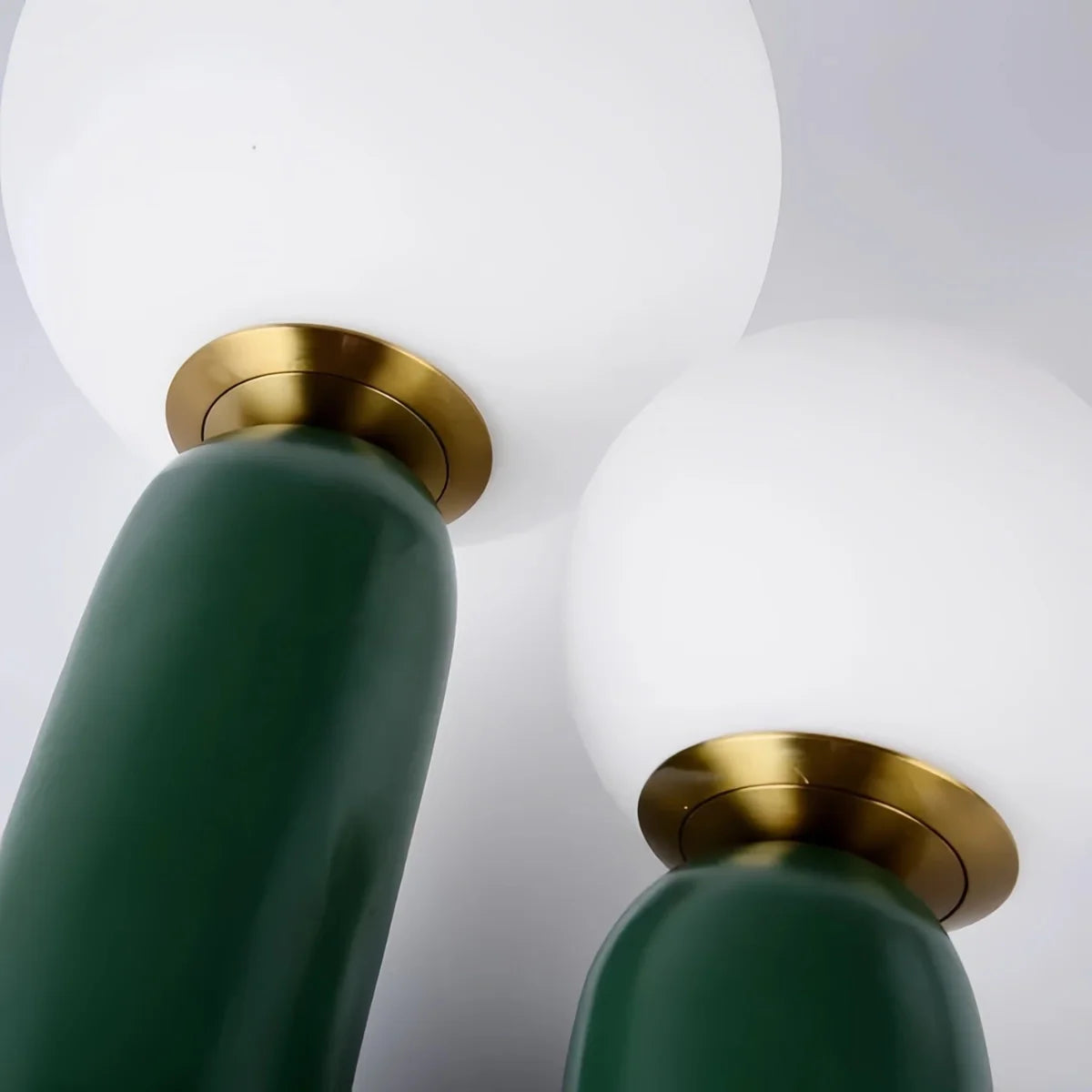 Feyran Oo Rough Resin Table Lamp