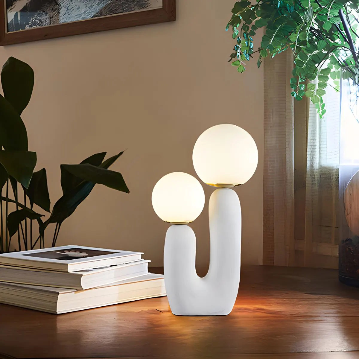 Feyran Oo Rough Resin Table Lamp