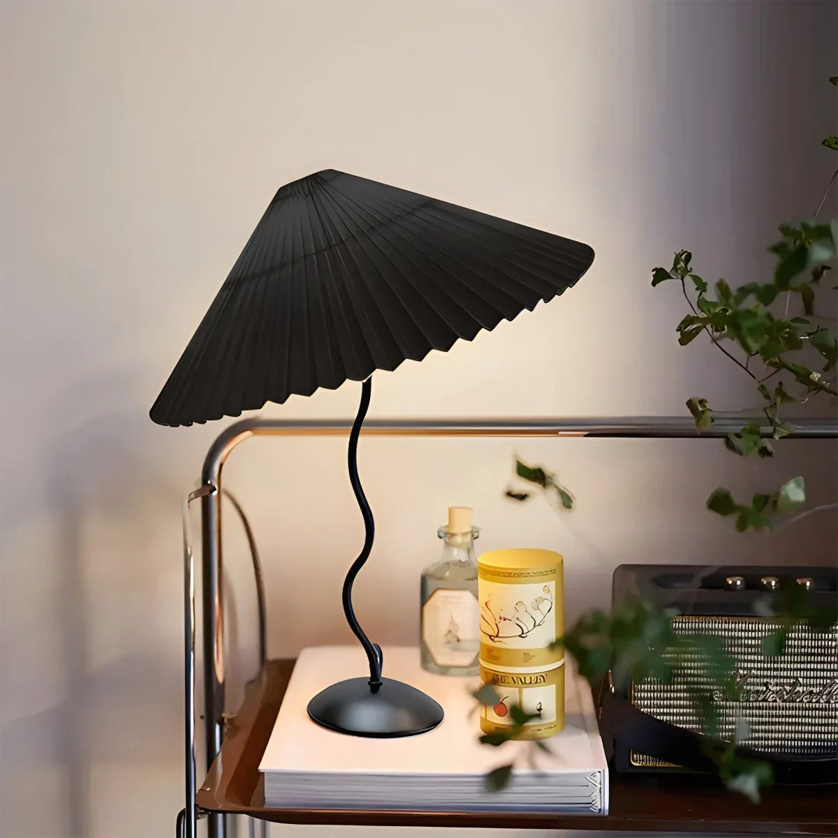 Feyran Pleated Squiggle Floor & Table Lamp