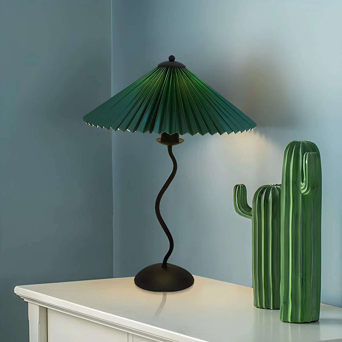 Feyran Pleated Squiggle Floor & Table Lamp