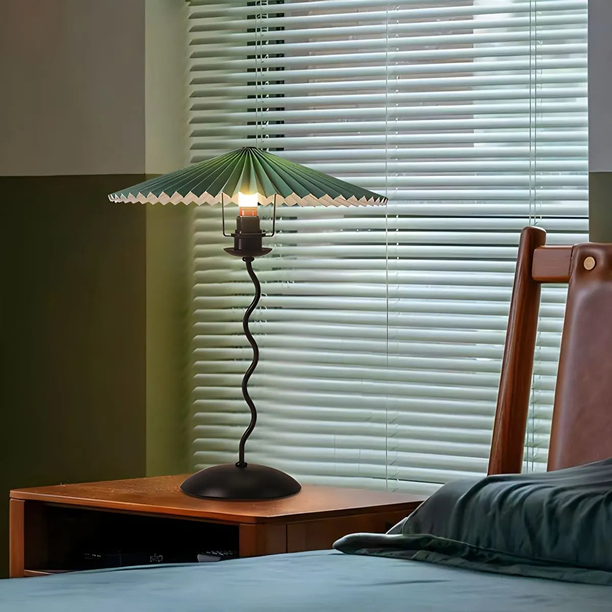 Feyran Pleated Squiggle Floor & Table Lamp