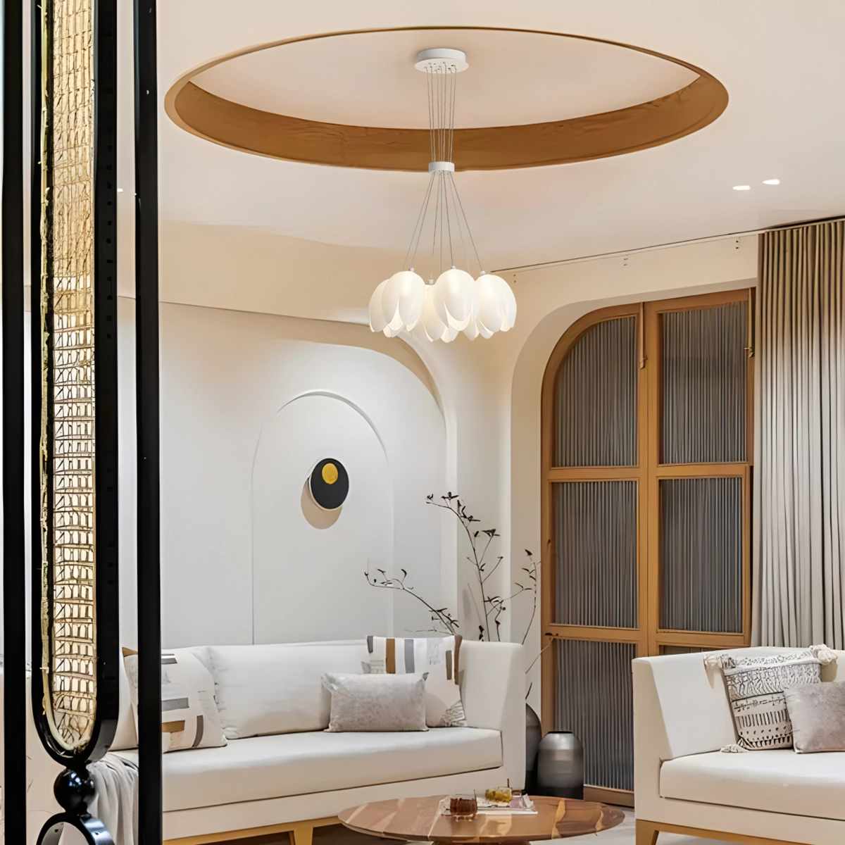 Feyran French Tulip Flower & Ball Chandelier