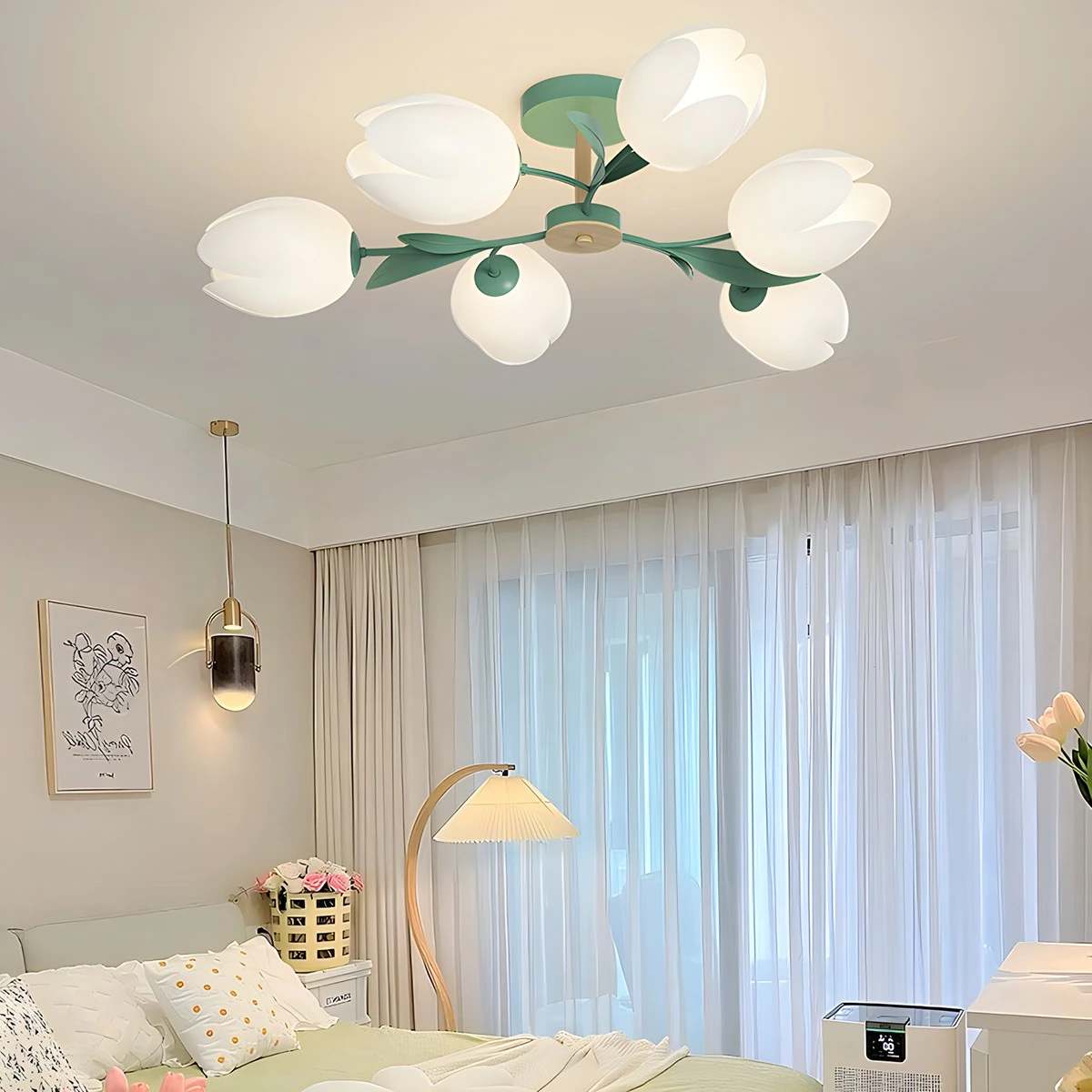 Feyran Magnolia Bud Living Room Chandelier