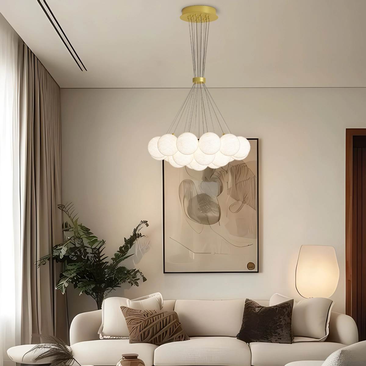Feyran French Tulip Flower & Ball Chandelier