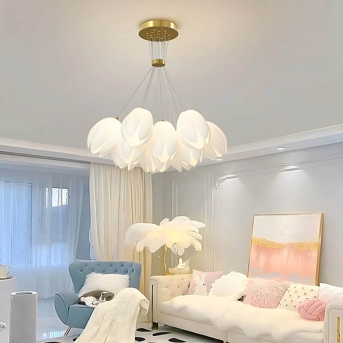 Feyran French Tulip Flower & Ball Chandelier