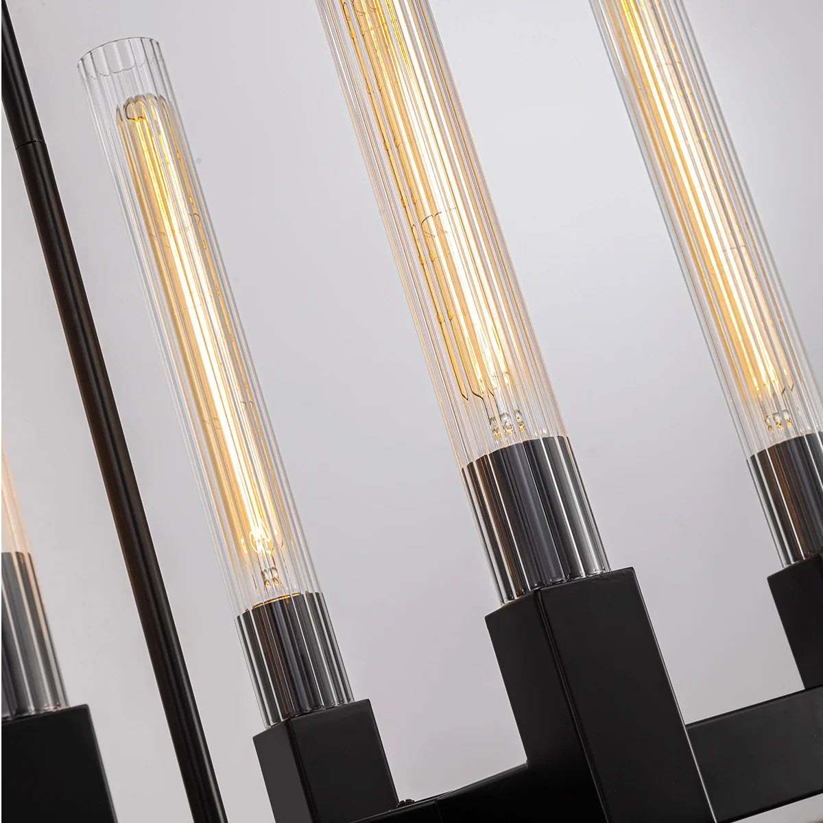 close-up-of-cannele-glass-linear-chandelier-ch454-20250829-Feyran-lighting