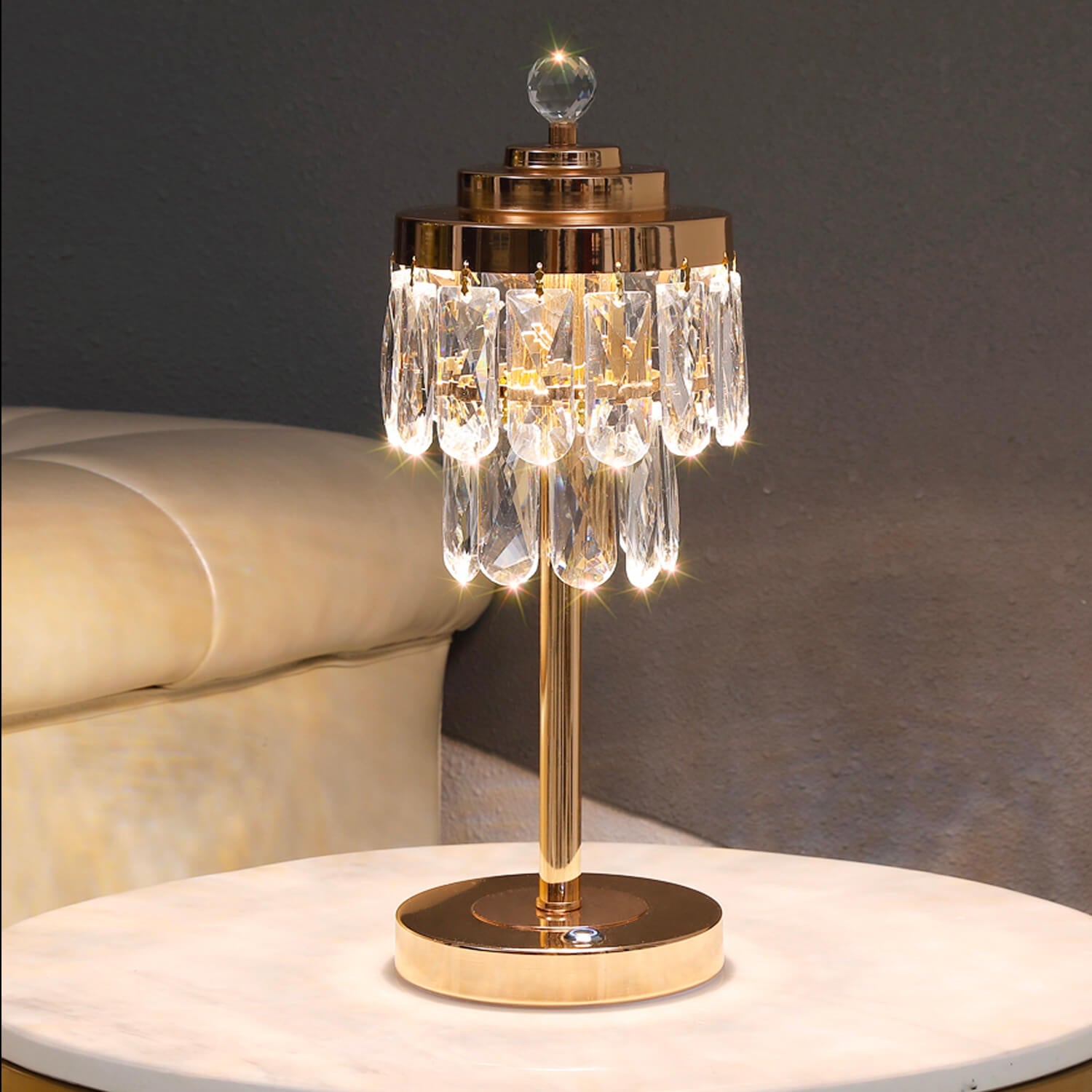 Elegant Gold Table Lamp with Beveled Crystal Shade-living-room |Feyran