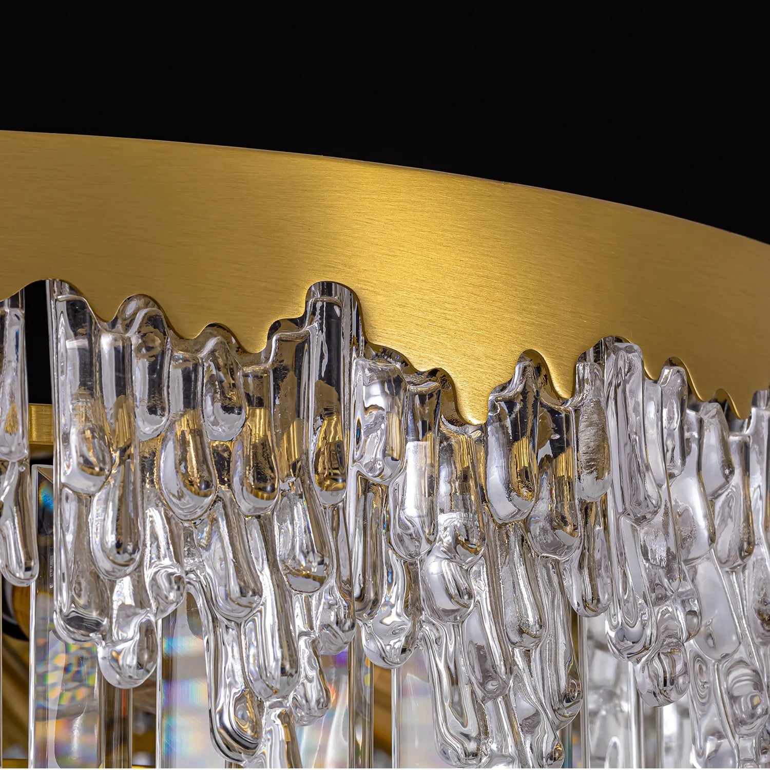 close-up-of-lumina-gold-crystal-tiered-chandelier-Feyran-lighting-3