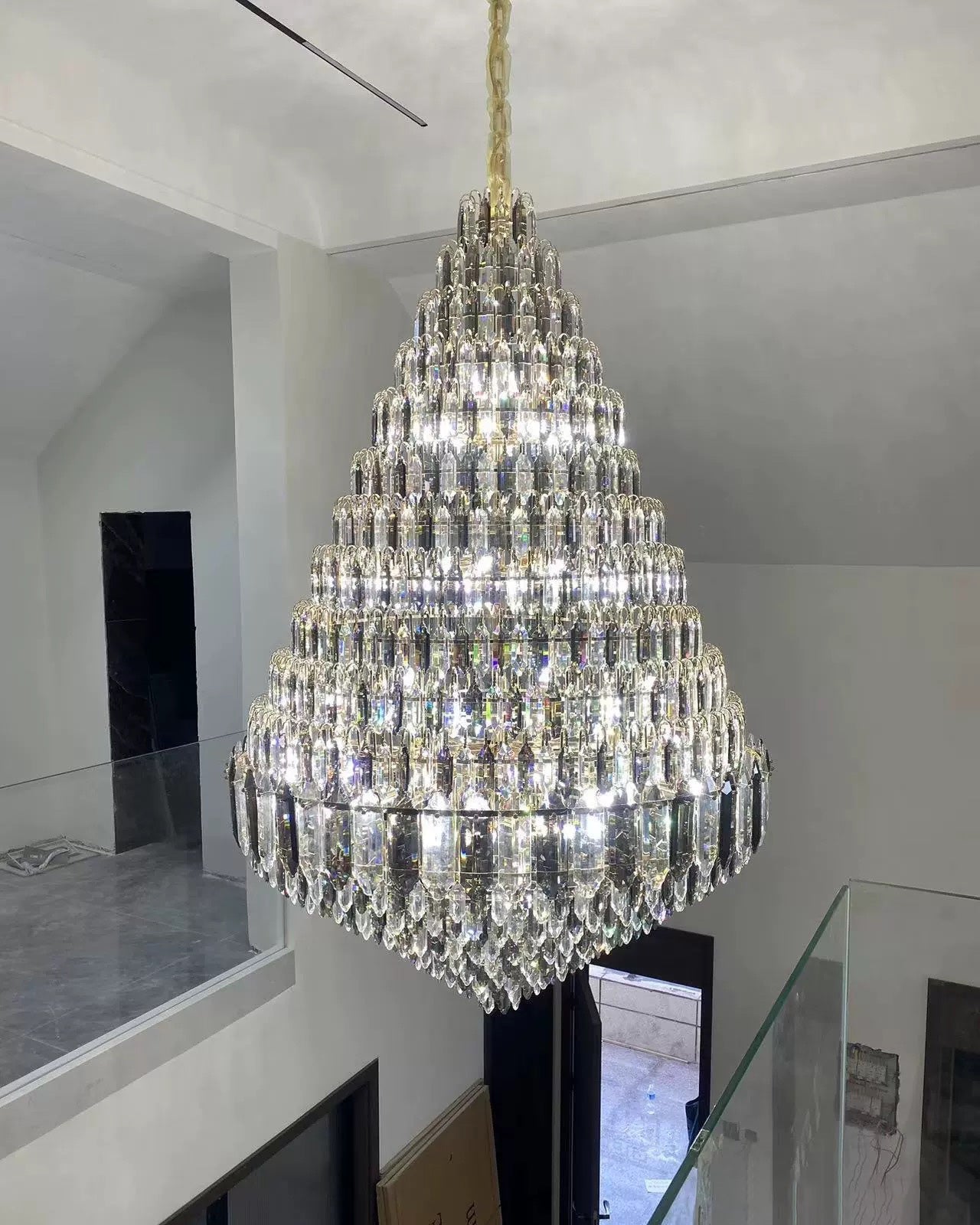 Feyran Tiered taper Crystal Foyer Chandelier