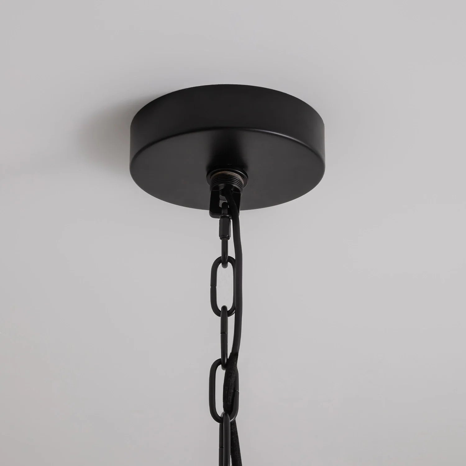 close-up-of-rustic-round-chandelier-with-glass-shades-ch460-20250903-Feyran-lighting