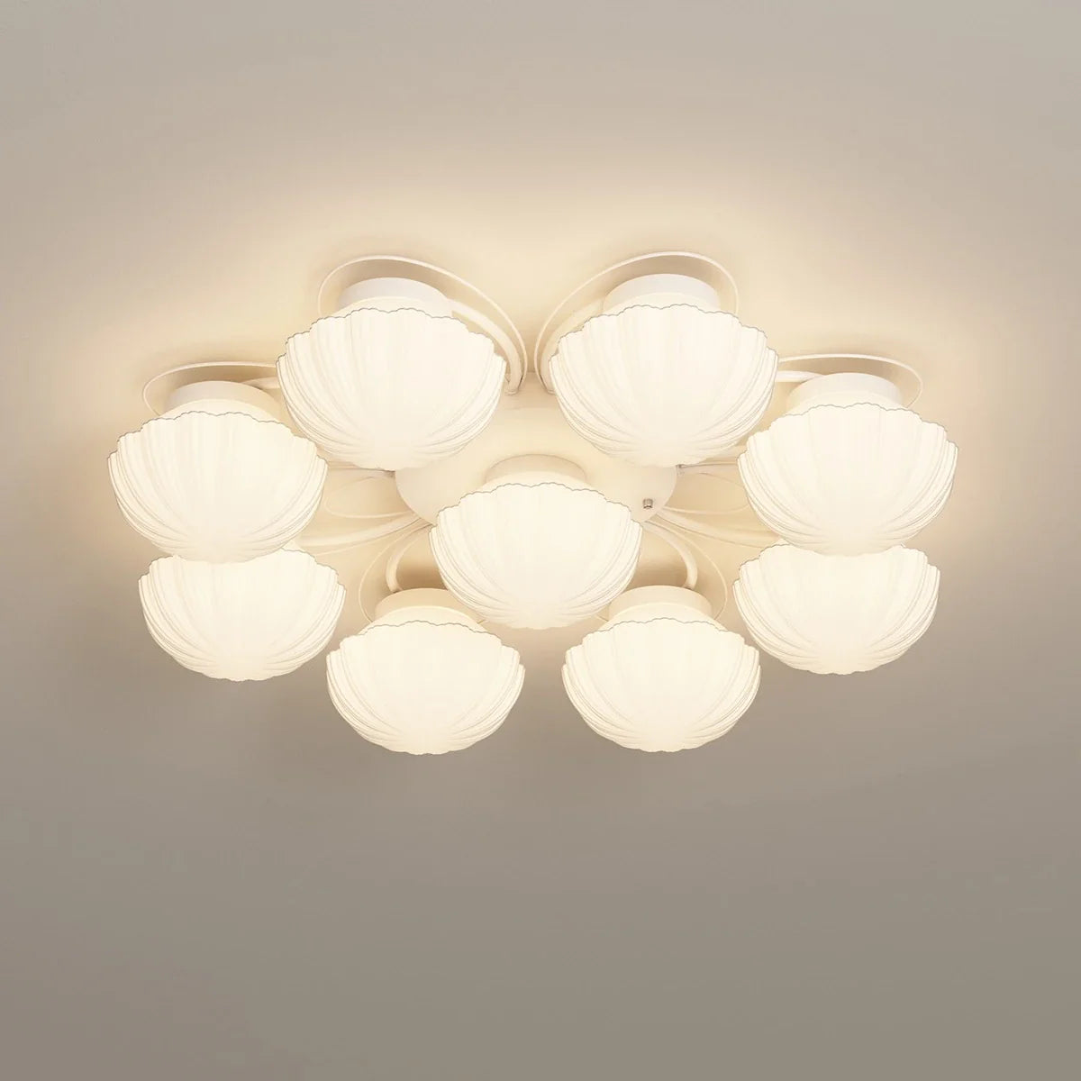 Feyran Creative Flower Living Room Ceiling Lamp
